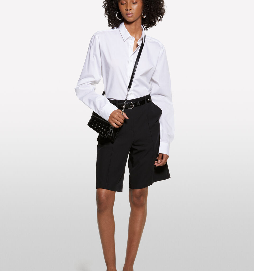 Black relaxed fit bermudas - women's shorts - Black | Sisley image number 1
